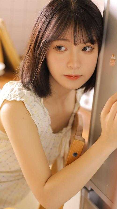 穿成罪臣之女后，高冷帝王为她破戒全文小说