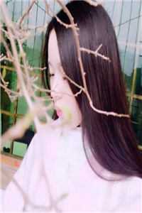 穿成炮灰女主后，引诱了疯批暴君无广告