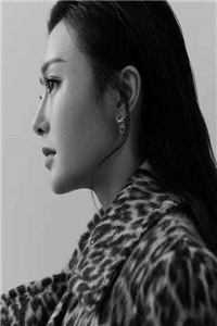 校花借我积蓄后，带她妈连夜跑路了杜哲楚梦瑶完结版全本小说在线阅读