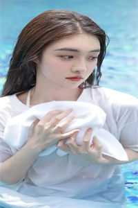订婚宴上，未婚妻和男助理官宣了许安言陈峰完整版txt在线阅读