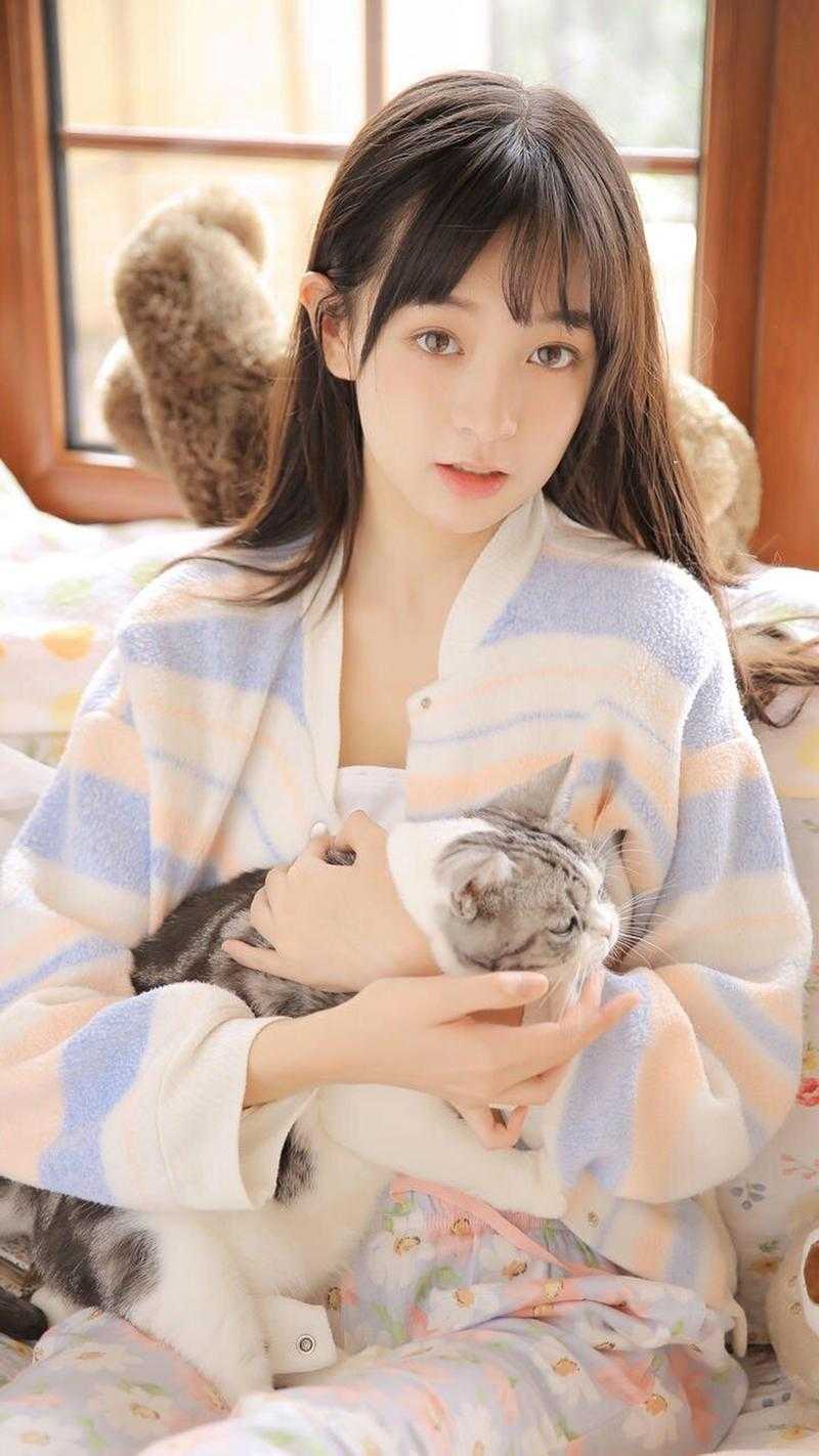 网红抢走龟背竹却还要求我自杀，我直接让她牢底坐穿珊珊刘珊珊全文阅读下载百度云免费小说